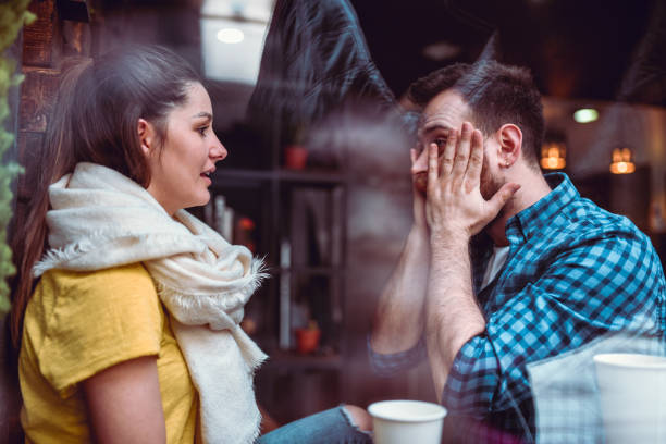 istock Couple Gossiping And Drinking Coffee 1155048167