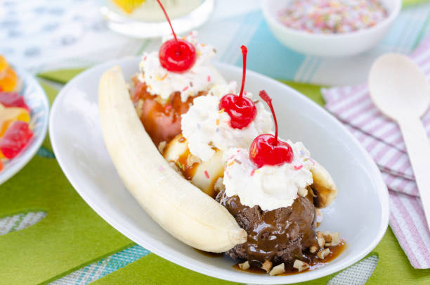 istock Yummy homemade banana split 1155073128