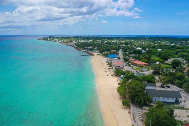 istock Beautiful Caribbean Beach 1155083756