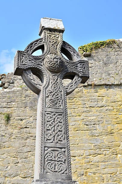 istock Old Celtic cross, Republic of Ireland 115509704