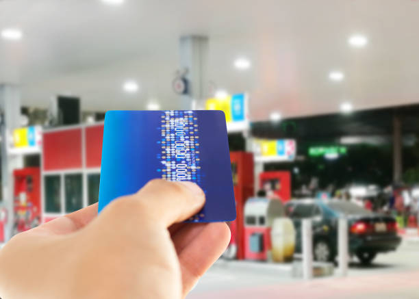 istock Credit card on gas station 1155166104