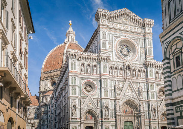 Florence Cathedra, Italy. in the summer of 2016. Mid ground shot of  Florence Cathedral. filippo brunelleschi stock pictures, royalty-free photos & images