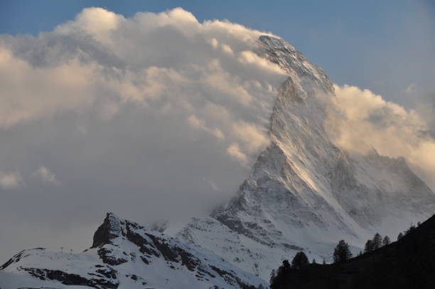 istock 2016 Matterhorn/Zermatt mountains 5/15 1155222446