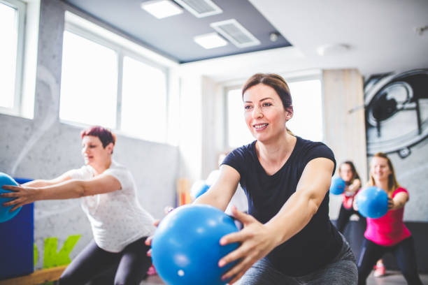 istock Group of pregnant women training 1155222568
