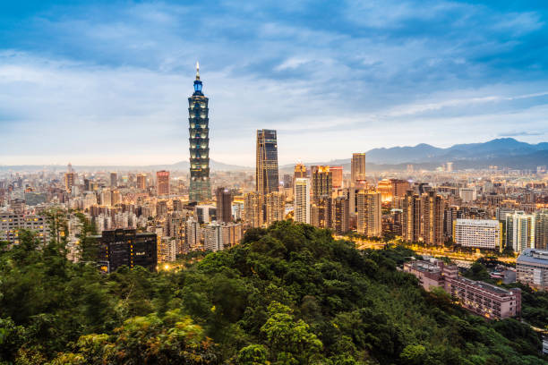 istock Taipei skyline from Elephant Mountain at sunset 1155236695
