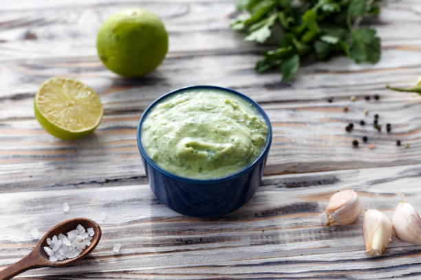 istock organic sauce pesto 1155272962