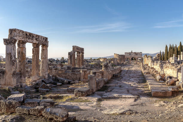 istock Pamukkale Hierapolis Ruins 1155276943