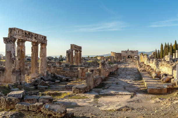 istock Pamukkale Hierapolis Ruins 1155276995