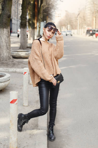 istock Girl in a trendy stylish image. 1155402561