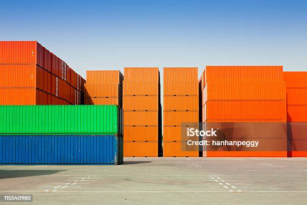 Cargo Container - Fotografie stock e altre immagini di Acciaio - Acciaio, Affari, Affari internazionali