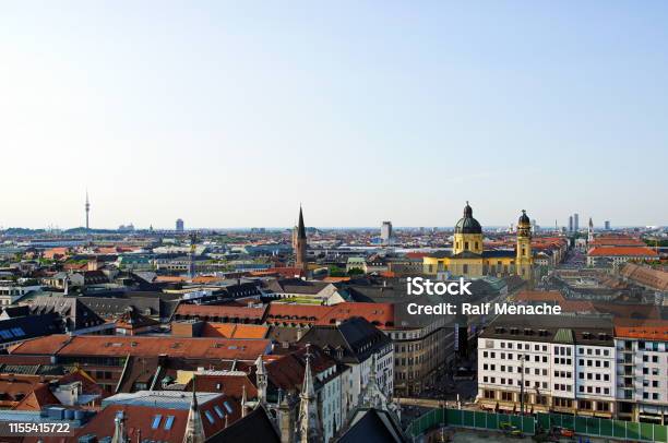 Münchenpanoramablick Vom Neuen Rathausturm Nach Dem Mittag Bayern Stockfoto und mehr Bilder von München