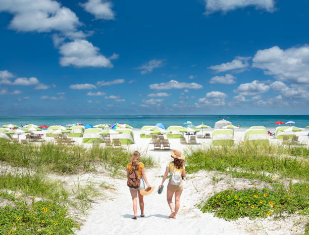 istock Girls on summer vacation in Florida. 1155435088