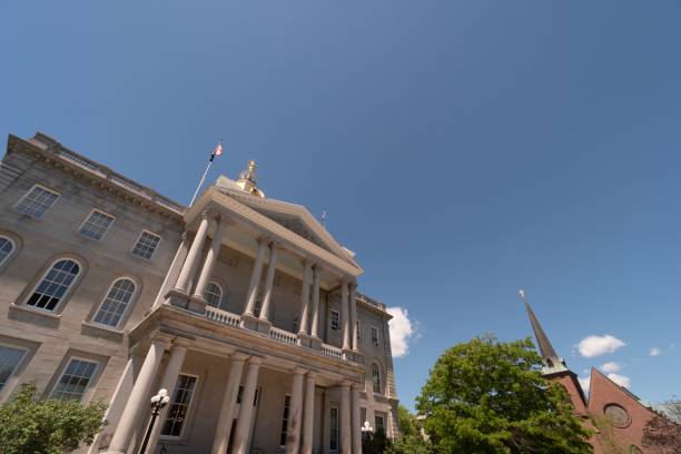 istock New Hampshire State House 1155493269