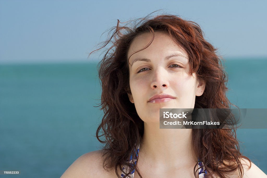 Seria Donna sulla spiaggia - Foto stock royalty-free di 25-29 anni