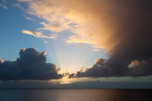 istock Sunrise at the ocean 115553631