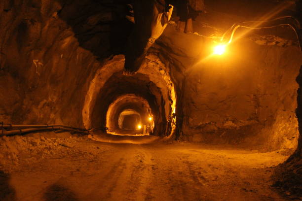 istock Tunnel diversion at THDC Pipalkoti 1155553397
