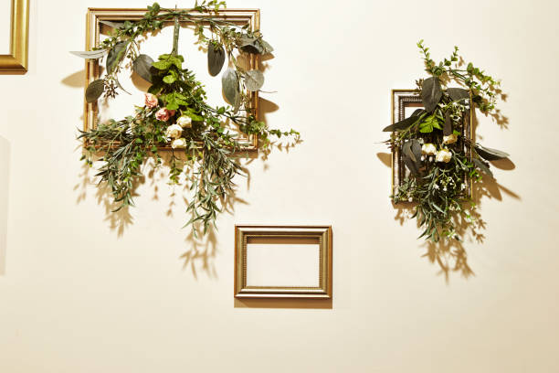 Flower and plant decoration on wall