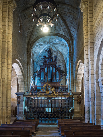 Iglesia Colegiata de Santa Juliana en Santillana del mar, Cantabria, España. photo