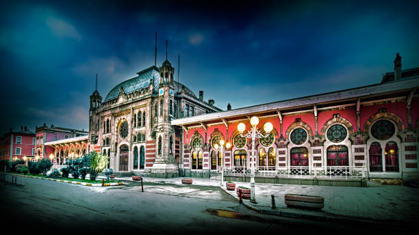 turcja istanbul sirkeci stary dworzec kolejowy o wschodzie słońca - sirkeci zdjęcia i obrazy z banku zdjęć