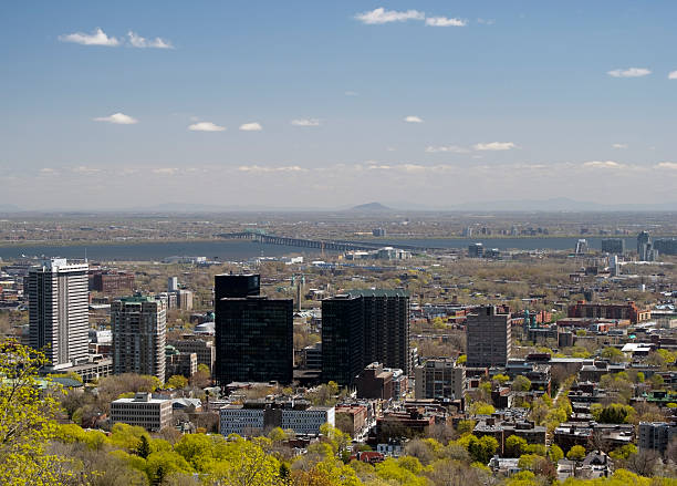 istock Skyline of Montreal 115572814