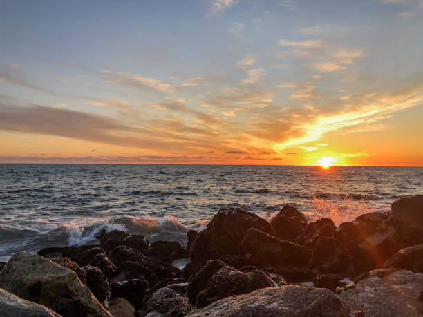 istock Gorgeous sunset over the pacific ocean in Venice, CA 1155740226