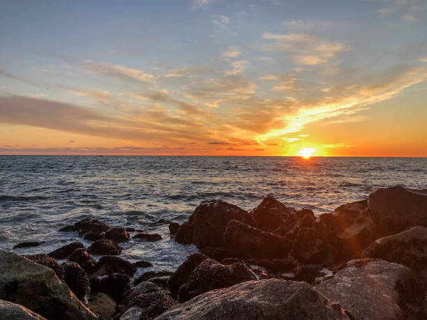 istock Gorgeous sunset over the pacific ocean in Venice, CA 1155740246
