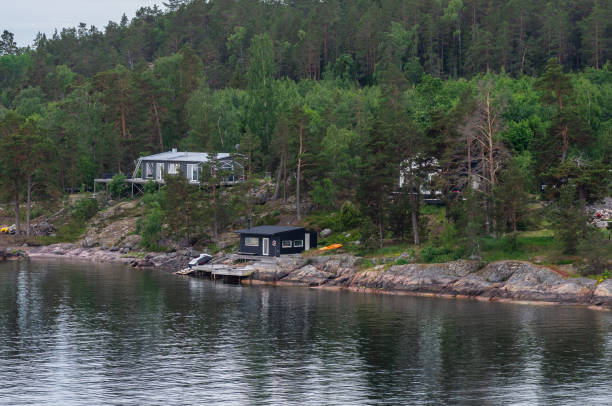 istock House on top of a cliff 1155744578