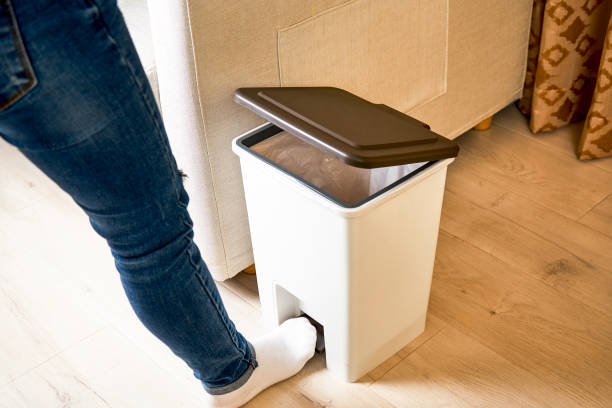 istock Open the trash can lid with your foot 1155890653