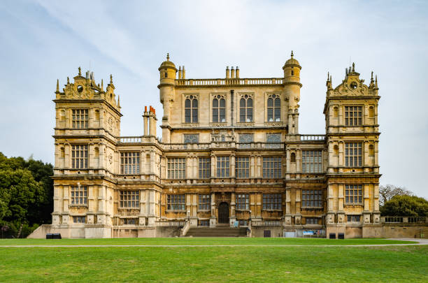 Wollaton Hall, Nottingham The facade of Wollaton Hall in Nottingham, UK on the 18th April 2019 elizabethan style stock pictures, royalty-free photos & images