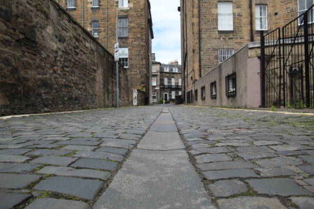 istock Cobbled Street In Edinburgh 1156057055
