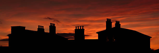 istock Silhouette of Building 115605764