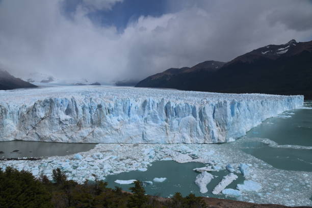 istock Glacier Perito Moreno in the Patagonia 1156093233