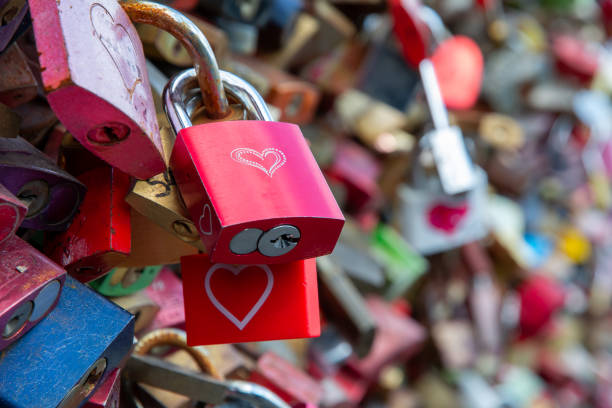 istock Locks as symbol for everlasting love 1156093681