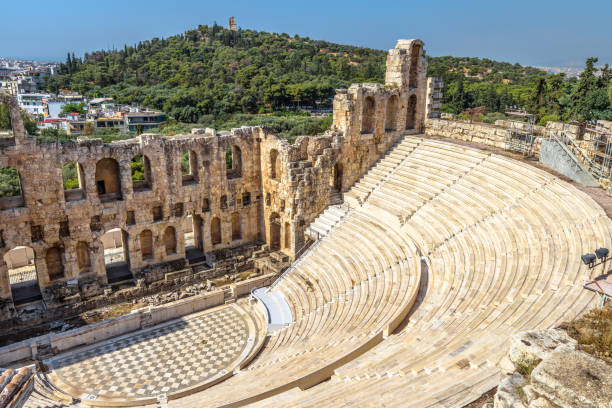 odeon of herodes atticus at acropolis, athens, greece - sophocles imagens e fotografias de stock