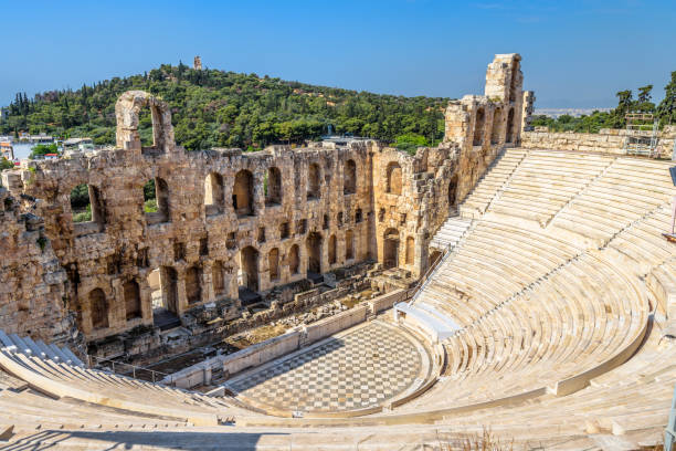 아크로폴리스, 아테네, 그리스의 헤로데스 아티쿠스 오데온 - herodes atticus 뉴스 사진 이미지