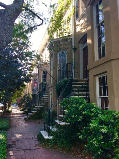 istock Houses in Savannah, Georgia 1156143403