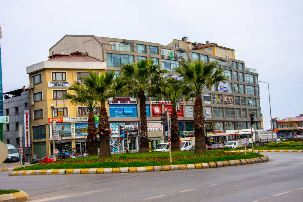 The street in the city of Trabzon The street in the city of Trabzon, Turkey 20 April 2018 sea population stock pictures, royalty-free photos & images