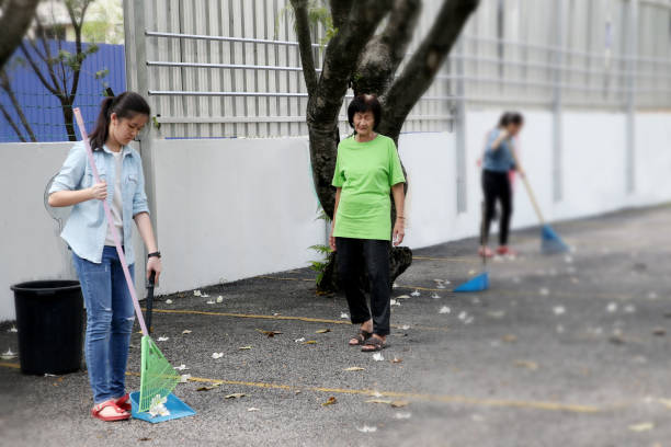 istock Teen Volunteering Works 1156247117