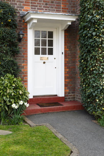 istock London house front door 1156273675