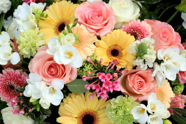 istock Yellow and pink wedding flowers 1156295244