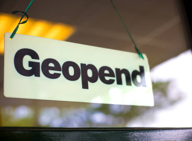 istock Dutch Sign on Door/Window: 