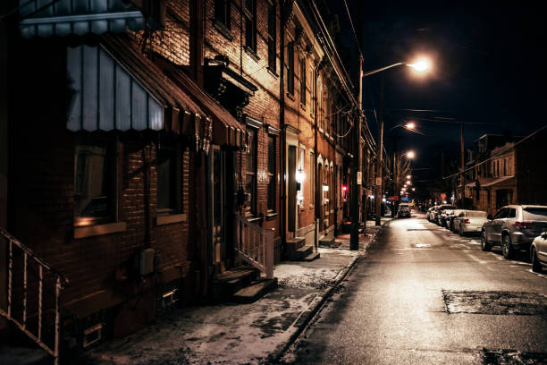 istock Dark street - Pittsburgh, PA 1156338652