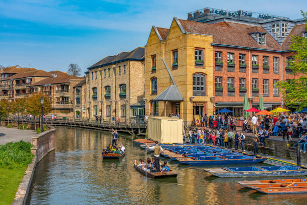 Cambridge, England, wooden boats (punts)