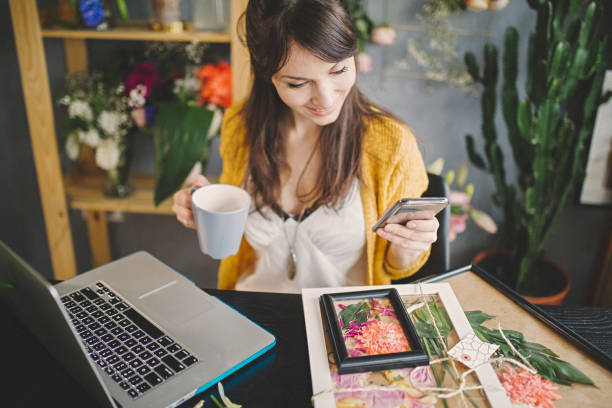 istock Best way to keep customer happy is keep contact with them 1156392075