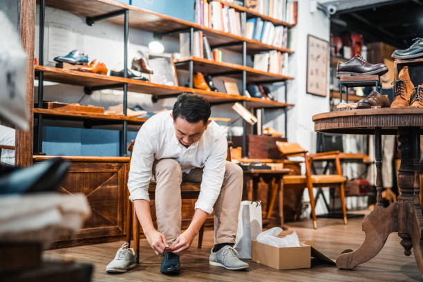 istock Luxury Shoe Shopping in Taipei 1156393571