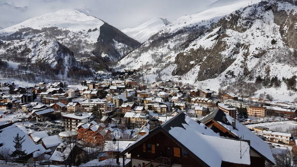 istock Village under the Snow 1156415634