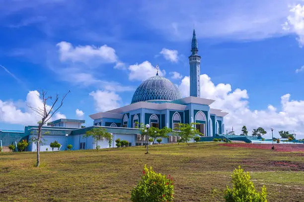 Photo of Beautiful Blue sky at Mosque dompak island bintan indonesia