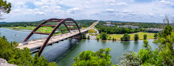 istock Pennybacker 360 bridge in Austin Texas  USA 1156535072