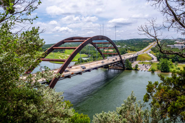 istock Pennybacker 360 bridge in Austin Texas  USA 1156535099