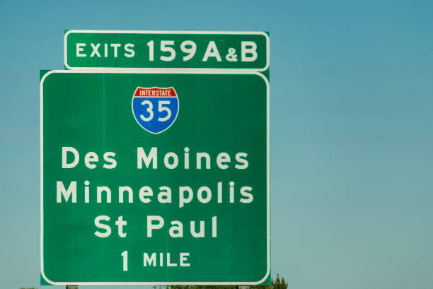 istock Road to Des Moines, Minneapolis, St. Paul 1156537410
